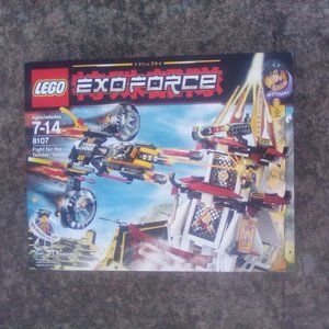 LEGO Fight for the Golden Tower